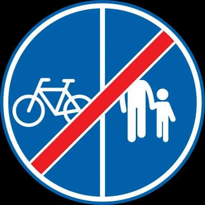 D10 - Shared path for pedestrians and cyclists road sign