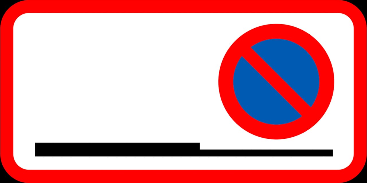 UC60.6 - No parking on shoulder road sign