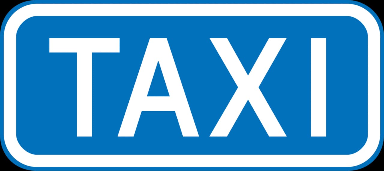 E31 - Taxi stand road sign