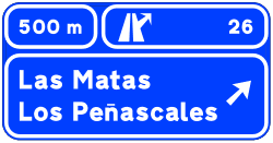 S-225 - Pre-signaling of directions on a highway or dual carriageway to any road road sign