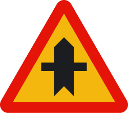 TP-1 - Intersection with priority road sign