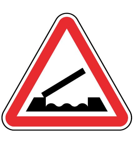 A10 - A10 - Hareketli Köprü (Ponte móvel) trafik işareti