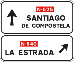 S-220 - Pre-signaling of directions to a conventional road road sign