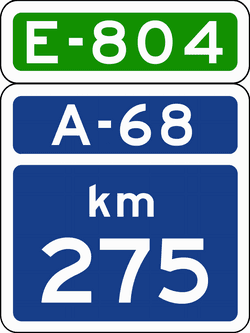S-571 - Kilometer marker on the highway and dual carriageway that is also part of a European route road sign