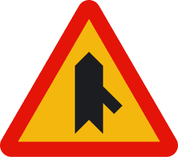 TP-1c - Intersection with priority over incorporation from the right road sign
